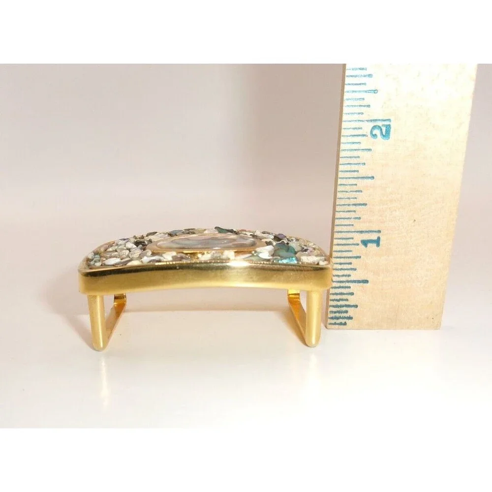 Unbranded mother pearl